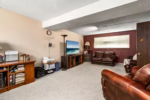 3708 Azalea St, Pueblo, CO 81005 - Photo 13