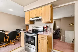3708 Azalea St, Pueblo, CO 81005 - Photo 27