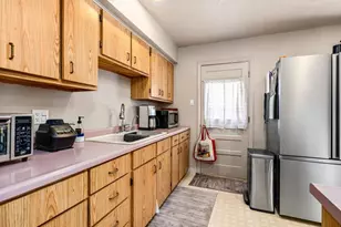 3708 Azalea St, Pueblo, CO 81005 - Photo 9