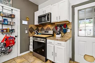701 Euclid Ave, Pueblo, CO 81004 - Photo 11