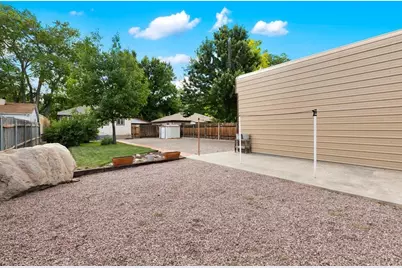 912 Madison St, Canon City, CO 81212 - Photo 5