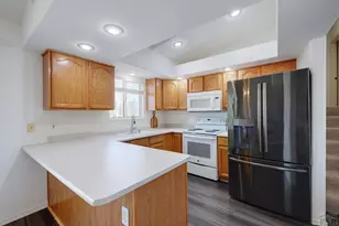 299 S Falcon Dr, Pueblo, CO 81007 - Photo 7
