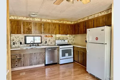 813 S Byrd Dr, Pueblo West, CO 81007 - Photo 5