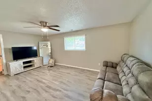 32 Apollo Ln, Pueblo, CO 81001 - Photo 25
