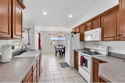 1205 N Picketwire Lane, Pueblo, CO 81007 - Photo 11
