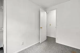906 Aspen Cir, Pueblo, CO 81006 - Photo 11