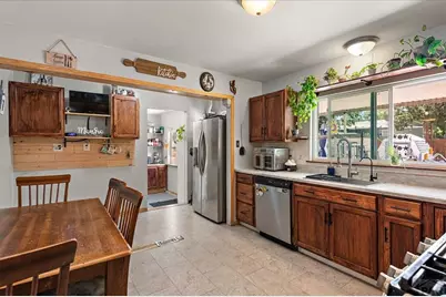 1120 E Alexander Circle, Pueblo, CO 81001 - Photo 7