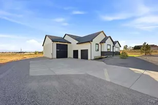 1237 N Challenger Pl, Pueblo, CO 81007 - Photo 67