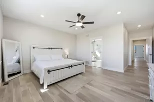 1237 N Challenger Pl, Pueblo, CO 81007 - Photo 27