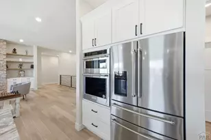 1237 N Challenger Pl, Pueblo, CO 81007 - Photo 15
