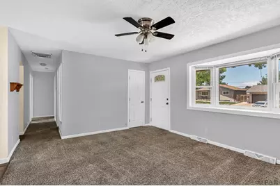 3720 Hollybrook Lane, Pueblo, CO 81005 - Photo 9