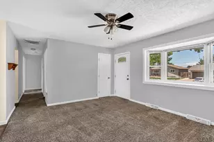3720 Hollybrook Ln, Pueblo, CO 81005 - Photo 9