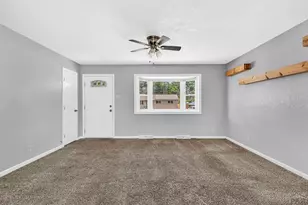 3720 Hollybrook Ln, Pueblo, CO 81005 - Photo 5