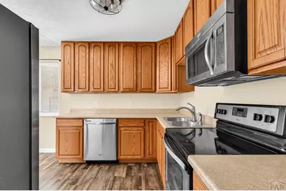 3720 Hollybrook Lane, Pueblo, CO 81005 - Photo 11