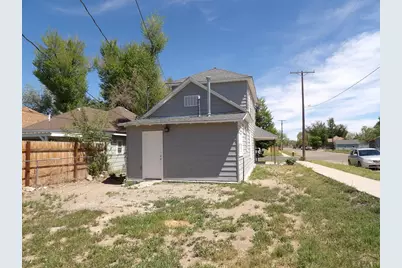 324 Lewis Ave, La Junta, CO 81050 - Photo 7