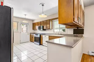 1121 Candytuft Blvd, Pueblo, CO 81001 - Photo 9