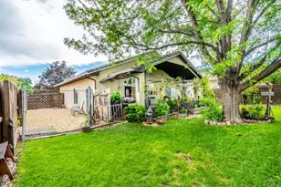 1001 Cherrycrest Dr, Pueblo, CO 81005 - Photo 33