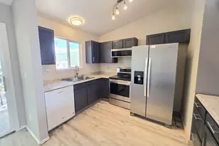 811 Meadows Ave, Canon City, CO 81212 - Photo 5