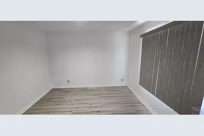 148 E Douglas Lane, Pueblo, CO 81001 - Photo 9