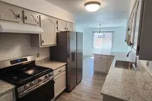 148 E Douglas Ln, Pueblo, CO 81001 - Photo 3