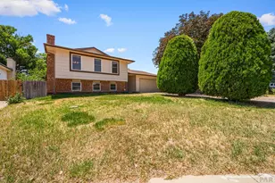 7 Emperor Ct, Pueblo, CO 81005 - Photo 1