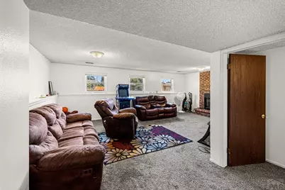 7 Emperor Ct, Pueblo, CO 81005 - Photo 15
