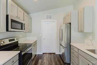 2210 Antelope Way, Pueblo, CO 81005 - Photo 5
