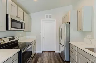2210 Antelope Way, Pueblo, CO 81005 - Photo 5