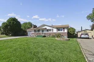 61 Radcliff Ln, Pueblo, CO 81005 - Photo 3
