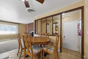 61 Radcliff Ln, Pueblo, CO 81005 - Photo 9