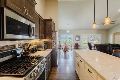 698 W McCulloch Blvd, Pueblo West, CO 81007 - Photo 9