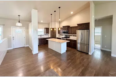 698 W McCulloch Blvd, Pueblo West, CO 81007 - Photo 9
