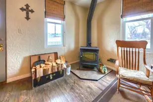 203 E Field St, La Veta, CO 81055 - Photo 11