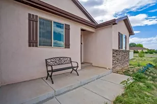 555 N Tidy Dr, Pueblo West, CO 81007 - Photo 5