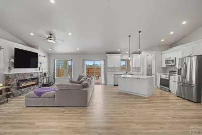 1025 Dalton Brothers Dr, Pueblo West, CO 81007 - Photo 11