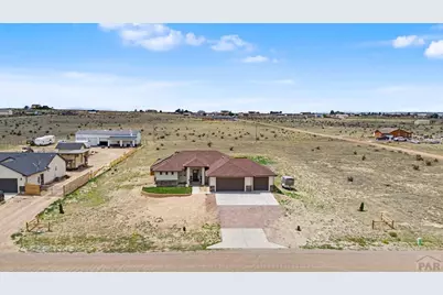 1025 Dalton Brothers Dr, Pueblo West, CO 81007 - Photo 5