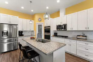 711 N Paradox Dr, Pueblo West, CO 81007 - Photo 7