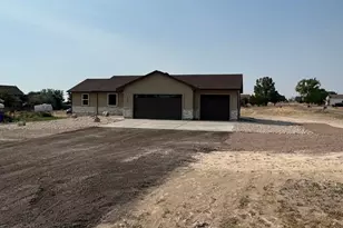 2094 W Woodstock Pl, Pueblo West, CO 81007 - Photo 57