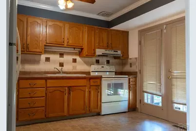 2114 Vinewood Ln, Pueblo, CO 81005 - Photo 5