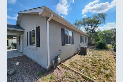 2122 West St, Pueblo, CO 81003 - Photo 17