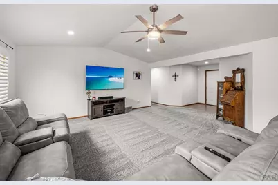 17 Carefree Lane, Pueblo, CO 81001 - Photo 9