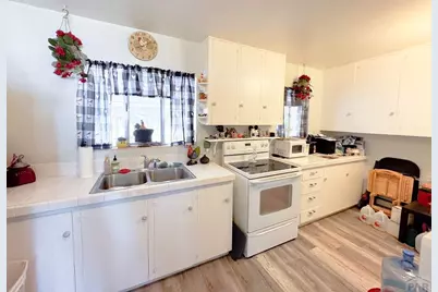 1111 S 12th St, Rocky Ford, CO 81067 - Photo 9