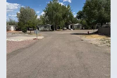 948 S Countryside Ln, Pueblo West, CO 81007 - Photo 3