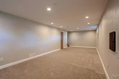 1327 Terry Cir, Pueblo, CO 81005 - Photo 35