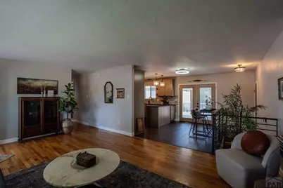 1327 Terry Cir, Pueblo, CO 81005 - Photo 7