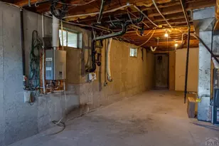 1327 Terry Cir, Pueblo, CO 81005 - Photo 43