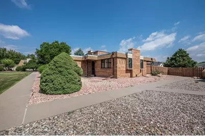 46 Regency Blvd #J, Pueblo, CO 81005 - Photo 3
