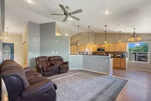 3315 Bighorn Ct, Pueblo, CO 81005 - Photo 9