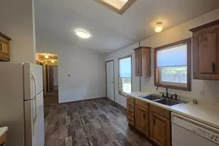 426 Kiva Ct, La Junta, CO 81050 - Photo 9