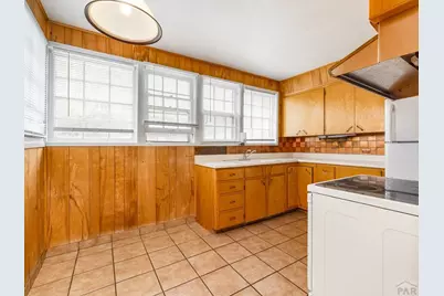 2325 Poplar St, Pueblo, CO 81004 - Photo 7